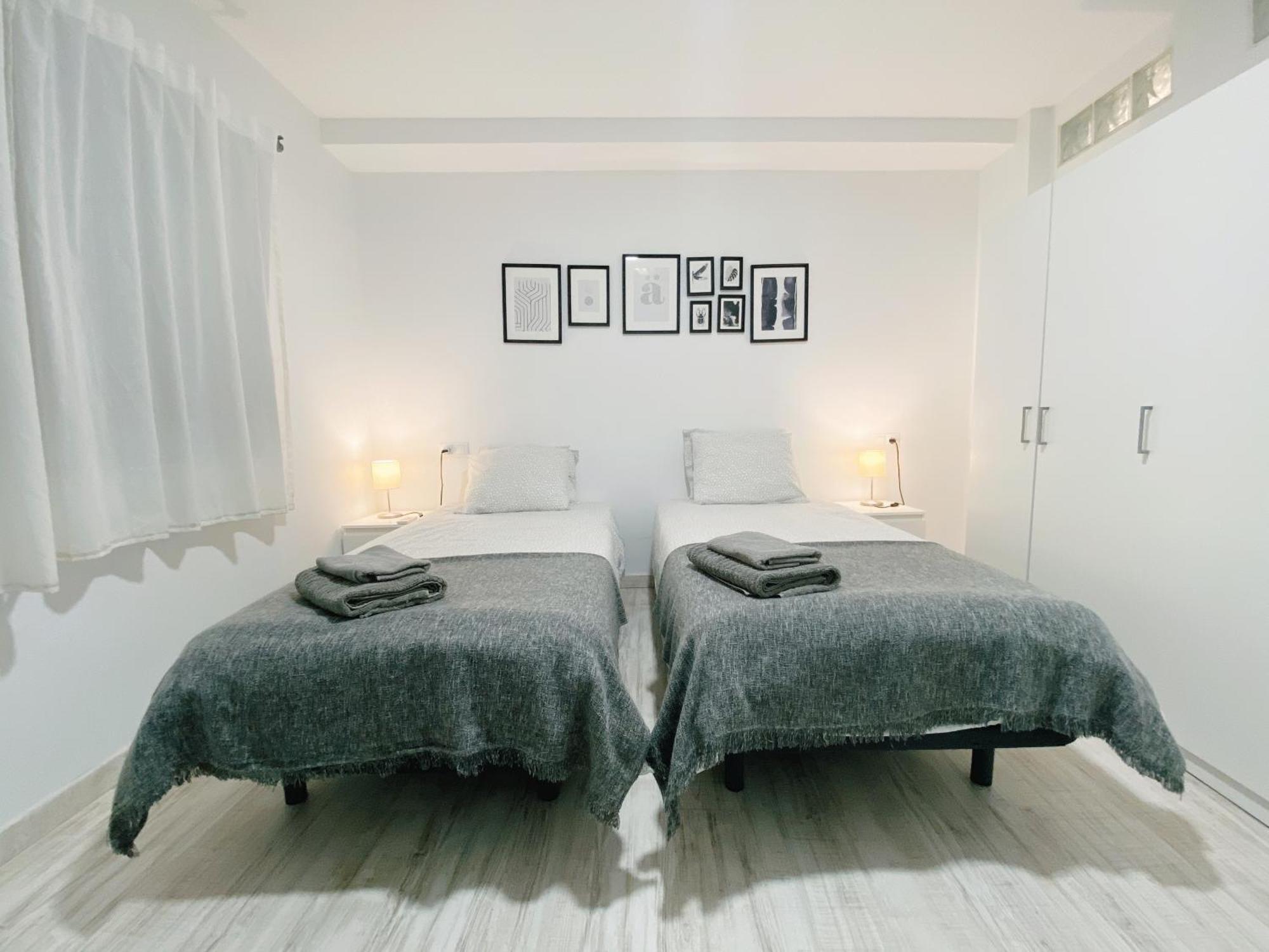 Gmc Turistics - Great Apartment For Groups & Families Μάλαγα Εξωτερικό φωτογραφία