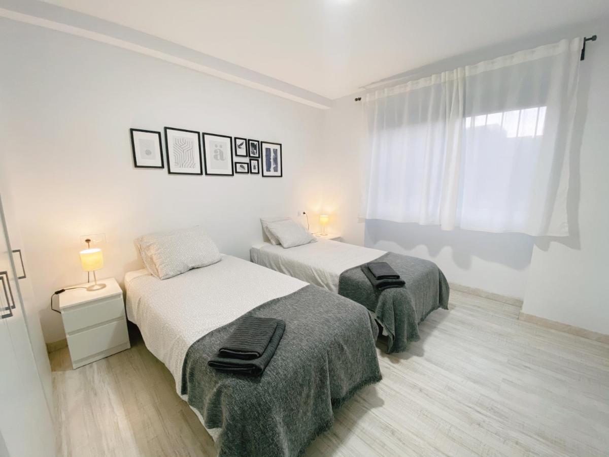 Gmc Turistics - Great Apartment For Groups & Families Μάλαγα Εξωτερικό φωτογραφία
